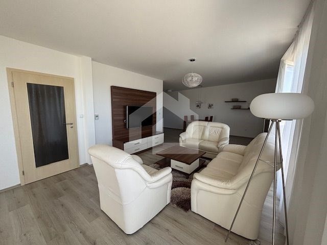 2+kk, Dukelská 1293, Třeboň, 75 m²