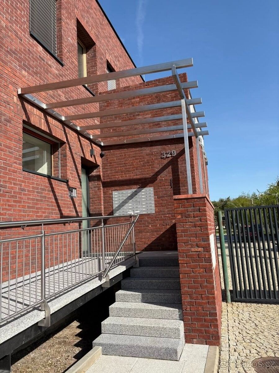 Byty, Osvětimany, 687 42