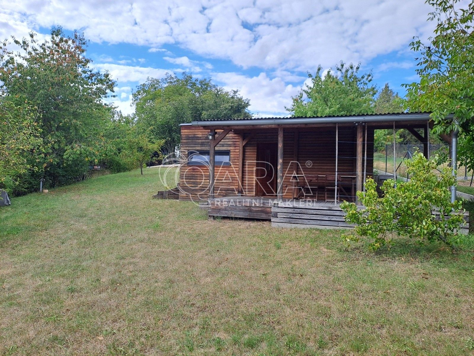 Prodej pozemek pro bydlení - Košátky, 735 m²