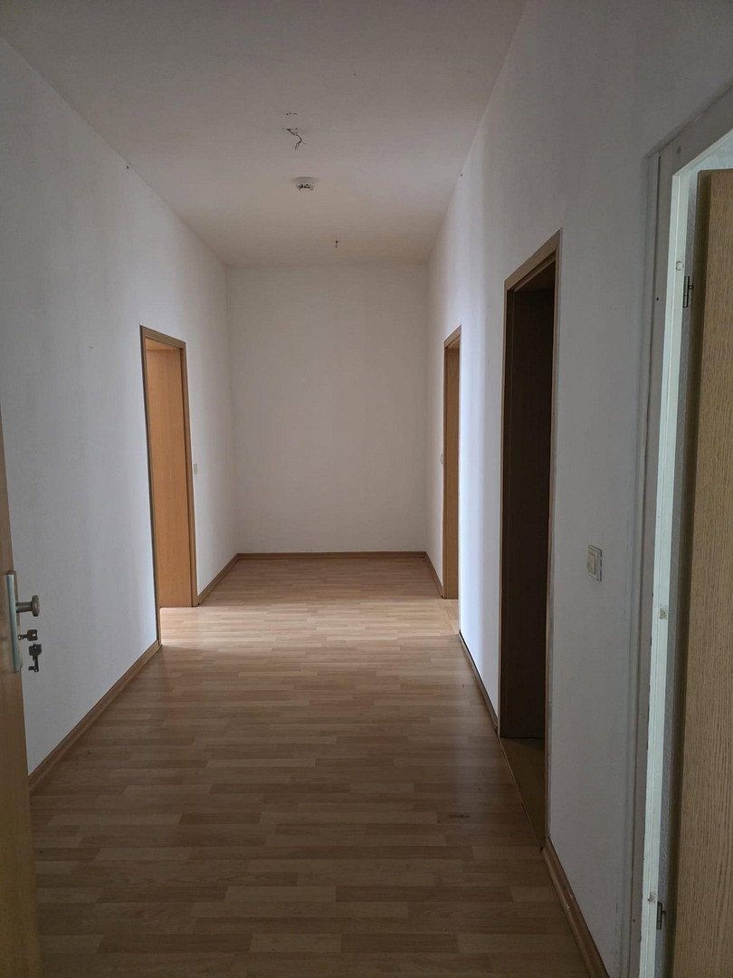 2+1, Merseburgerstr. 197 Halle Damaschkestraße Sachsen-Anhalt 06130, 58 m² - 1