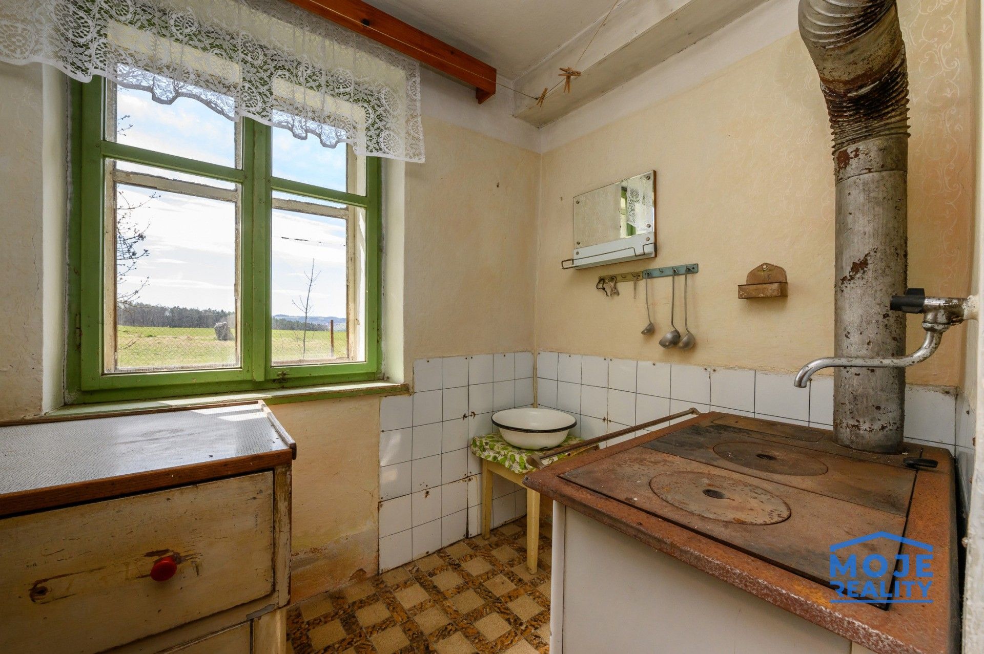 Prodej rodinný dům - Milínov, 80 m²