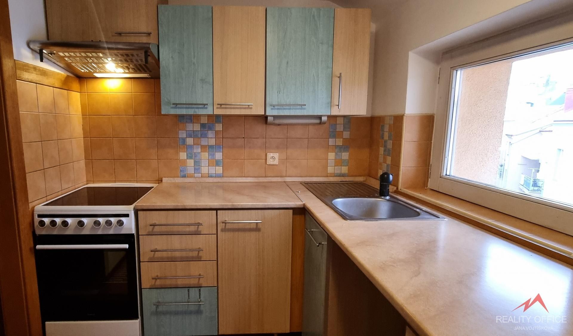 Pronájem byt 2+kk - Raisova, Děčín, 44 m²