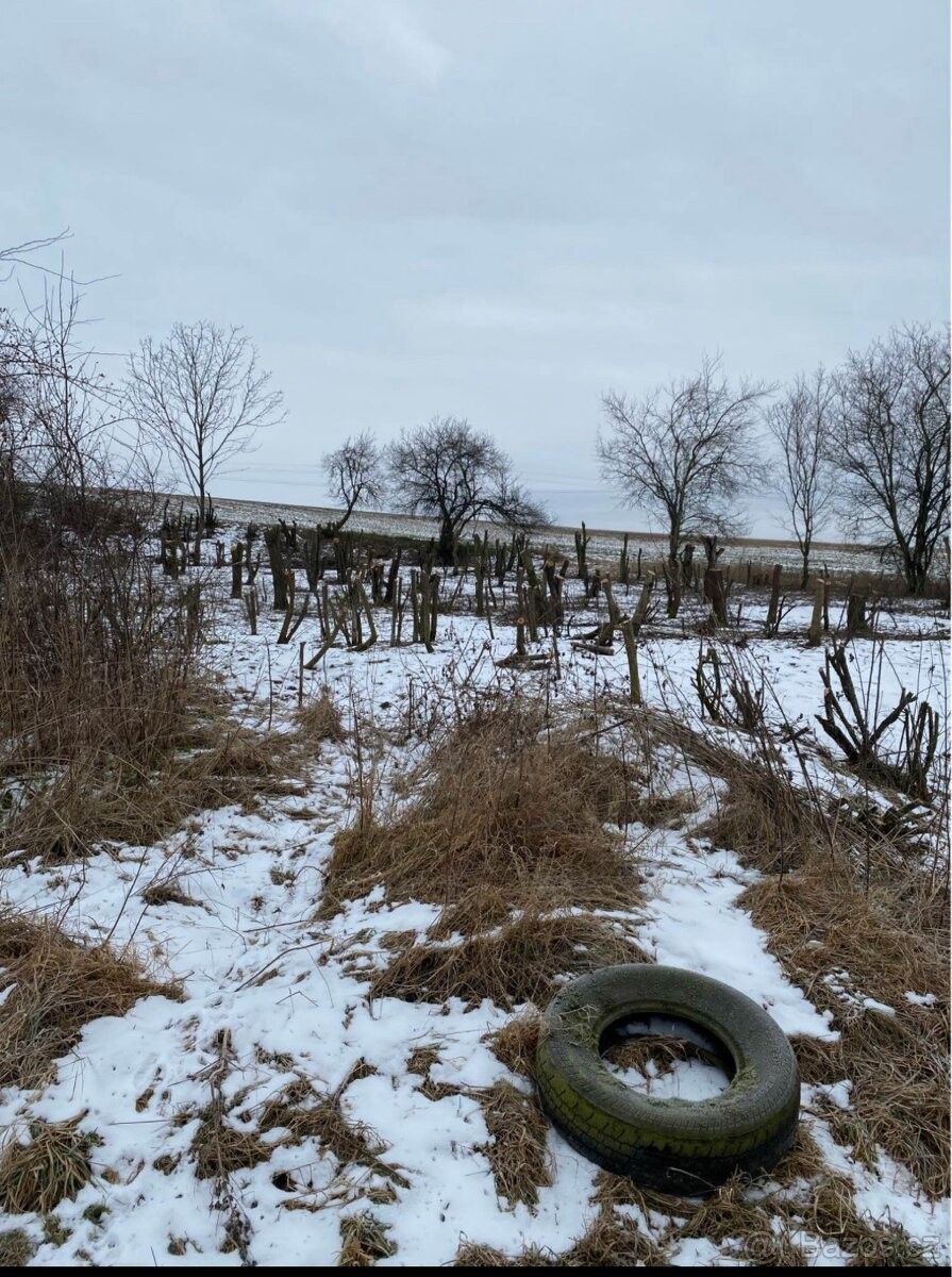 Prodej pozemek pro bydlení - Kunovice, 686 04