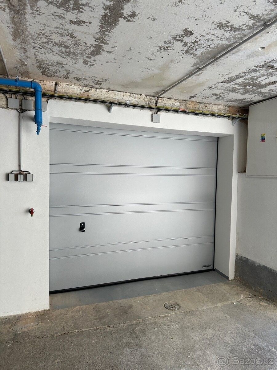 Garáže, Praha, 149 00