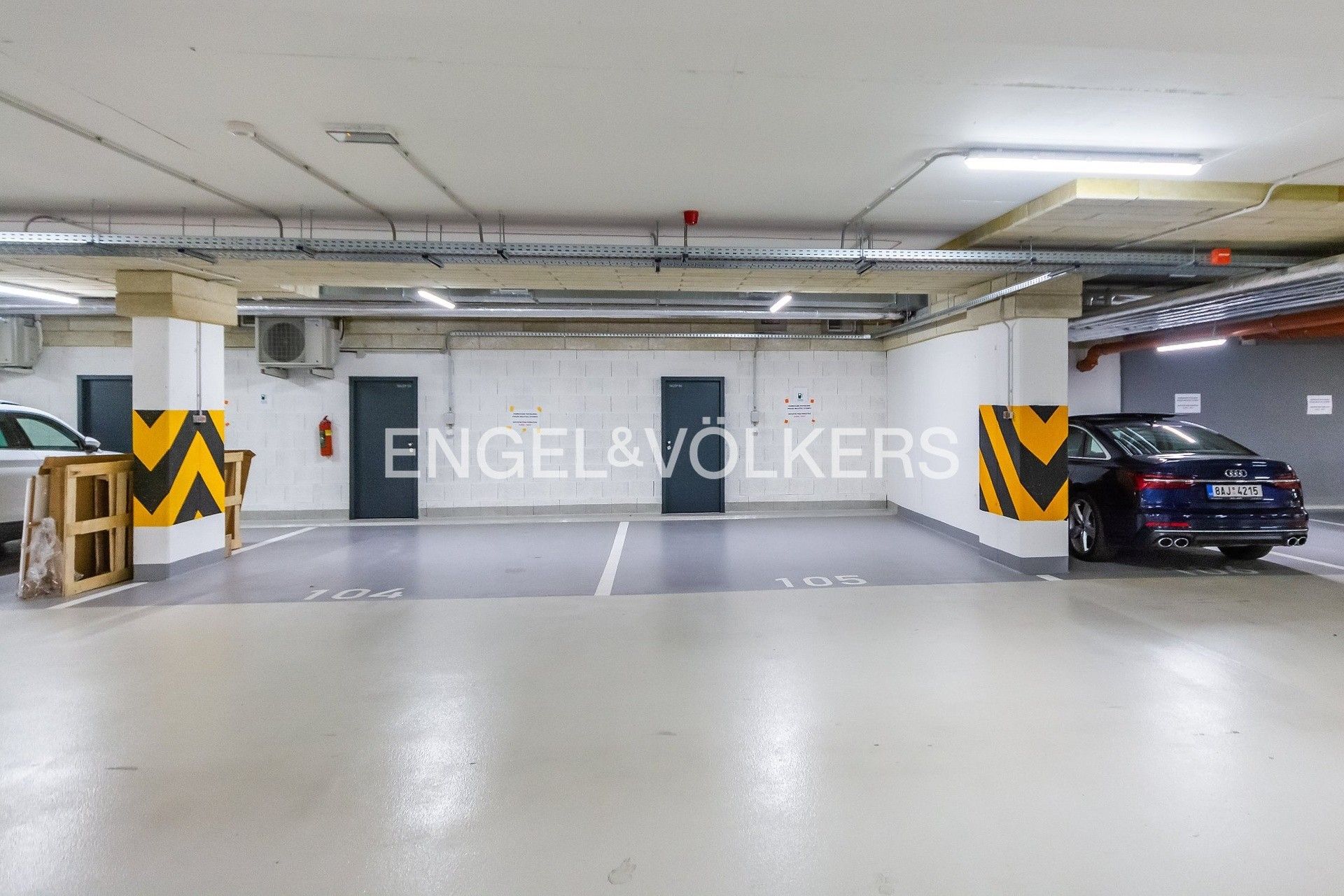 Pronájem ostatní - U průhonu, Praha, 20 m²