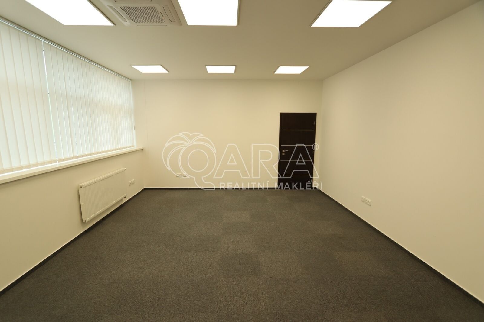 Pronájem kancelář - Prusíkova, Praha, 30 m²