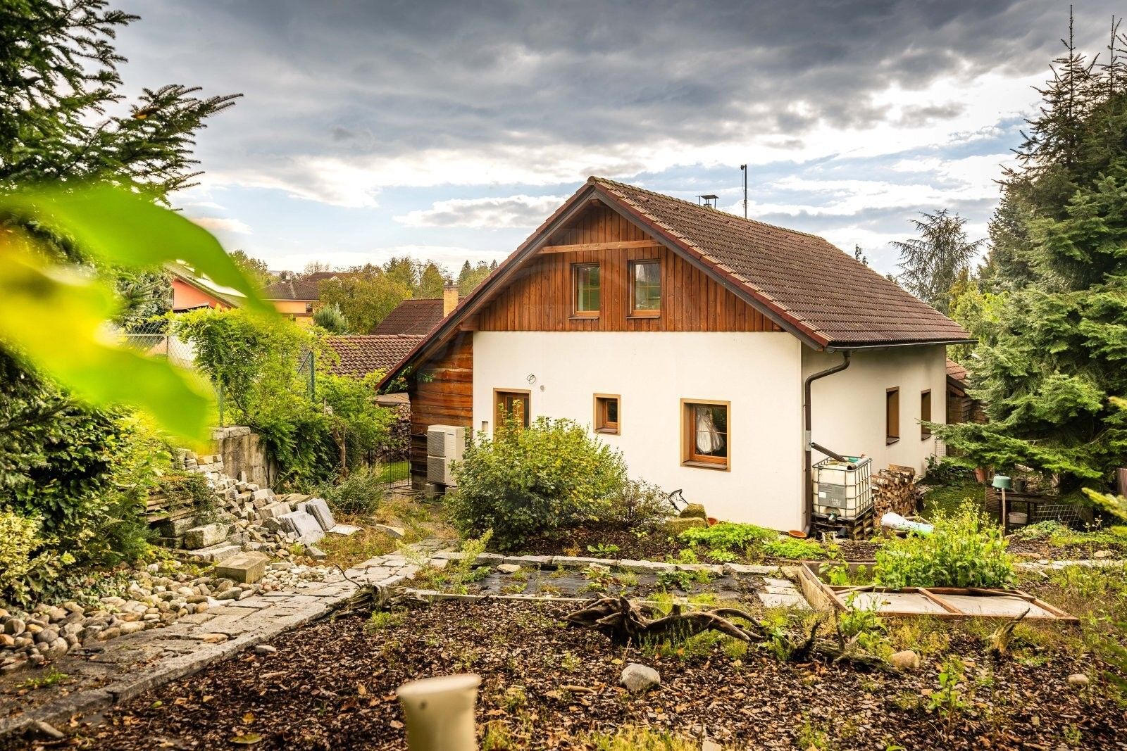 Rodinné domy, Pod Strání 210, Hůry, 125 m²