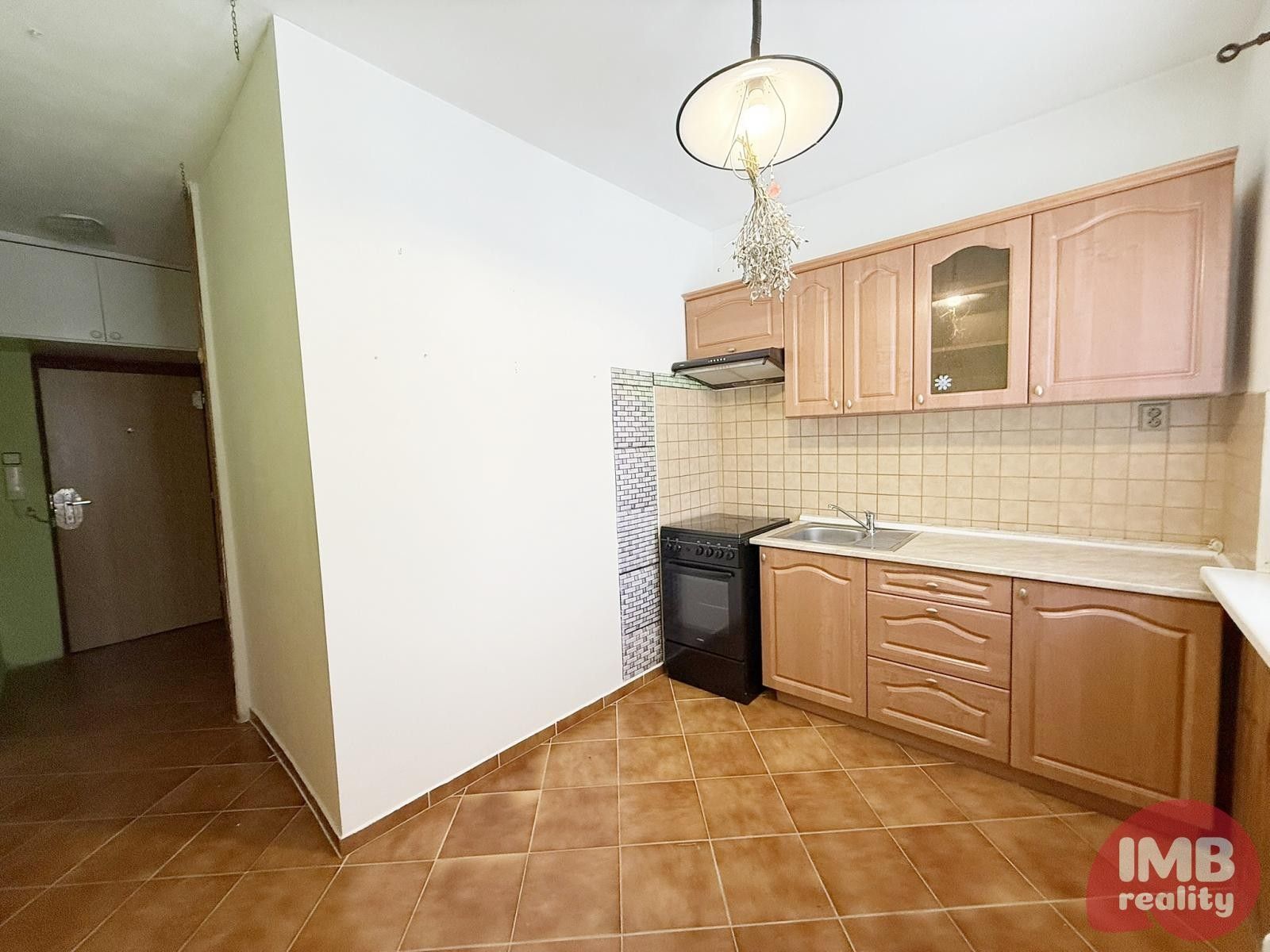 Prodej byt 2+1 - 1. máje, Nová Role, 52 m²