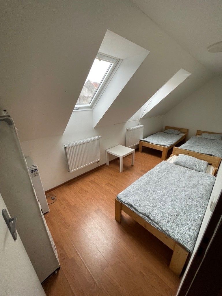 Byty, Živanice, 533 42