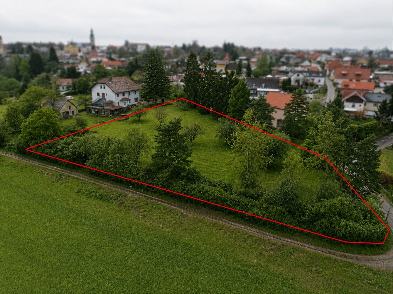Zahrada, 4 219 m²