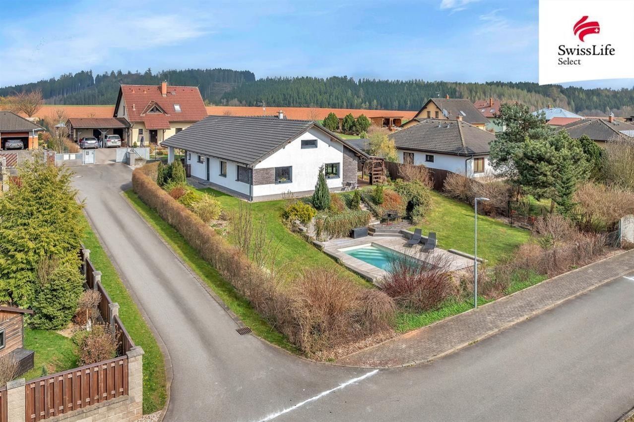 Rodinné domy, Vlčice, 131 m² - 1