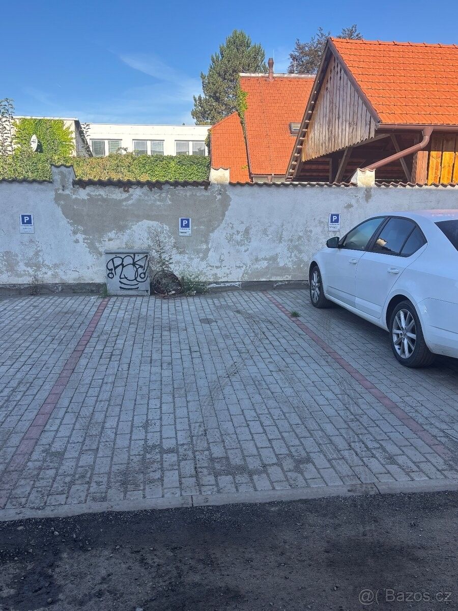 Garáže, Žďár nad Sázavou, 591 01 - 1