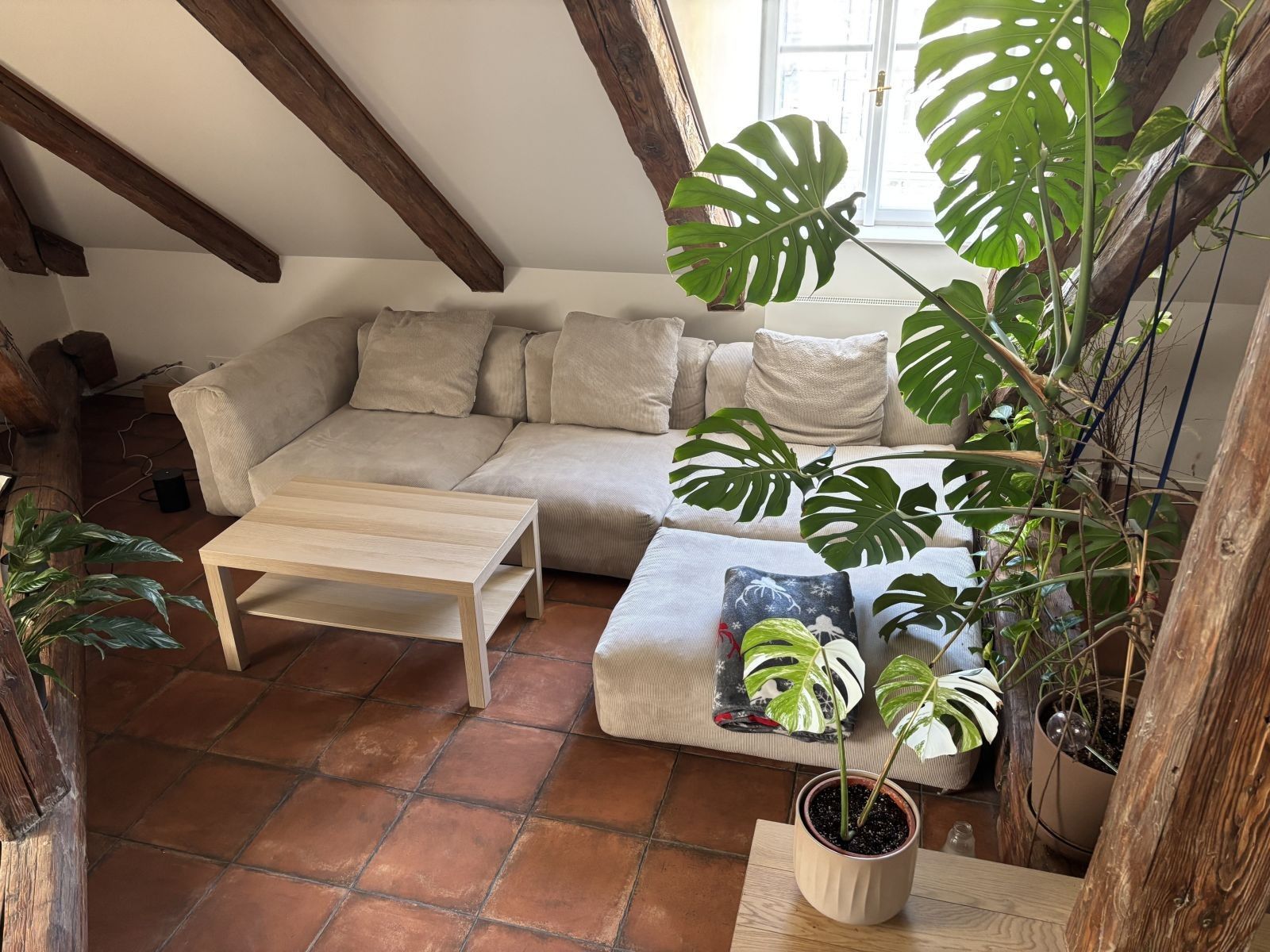 Byty, Prvního pluku, Praha - Karlín, 77 m² - 2