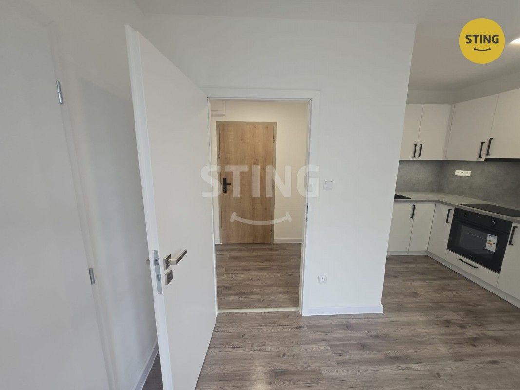 2+kk, Šalamounská 3015, Ostrava Moravská Ostrava, 32 m² - 2