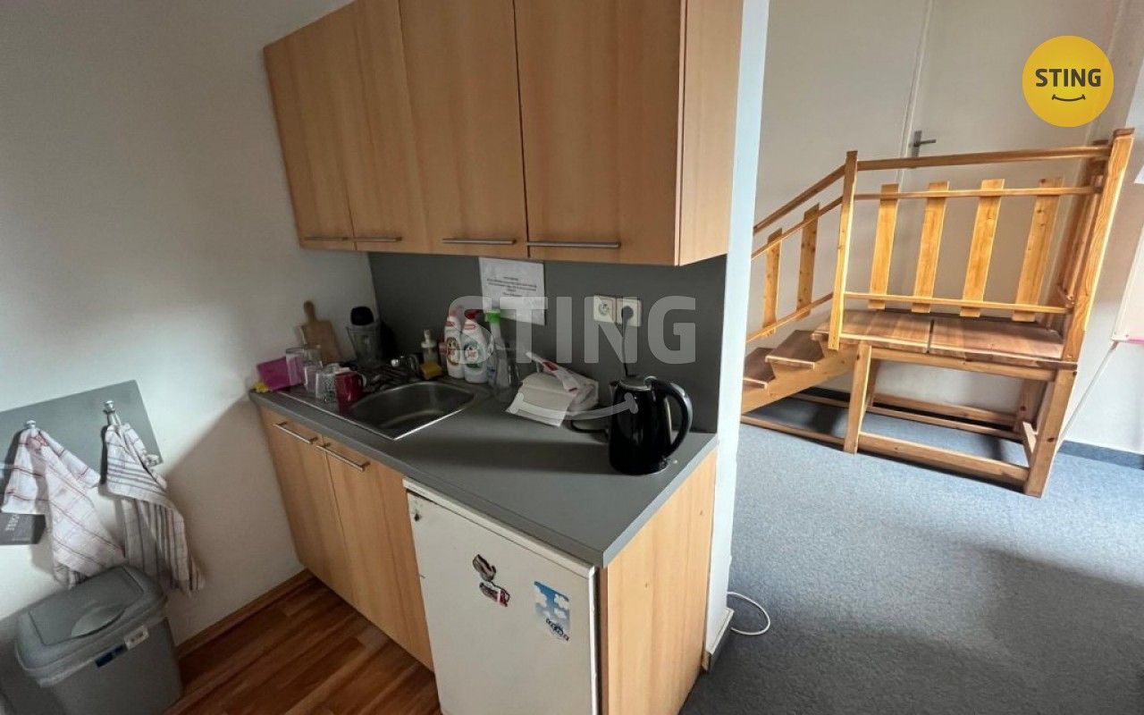 Pronájem kancelář - Nemocniční, Ostrava, 280 m² - 5