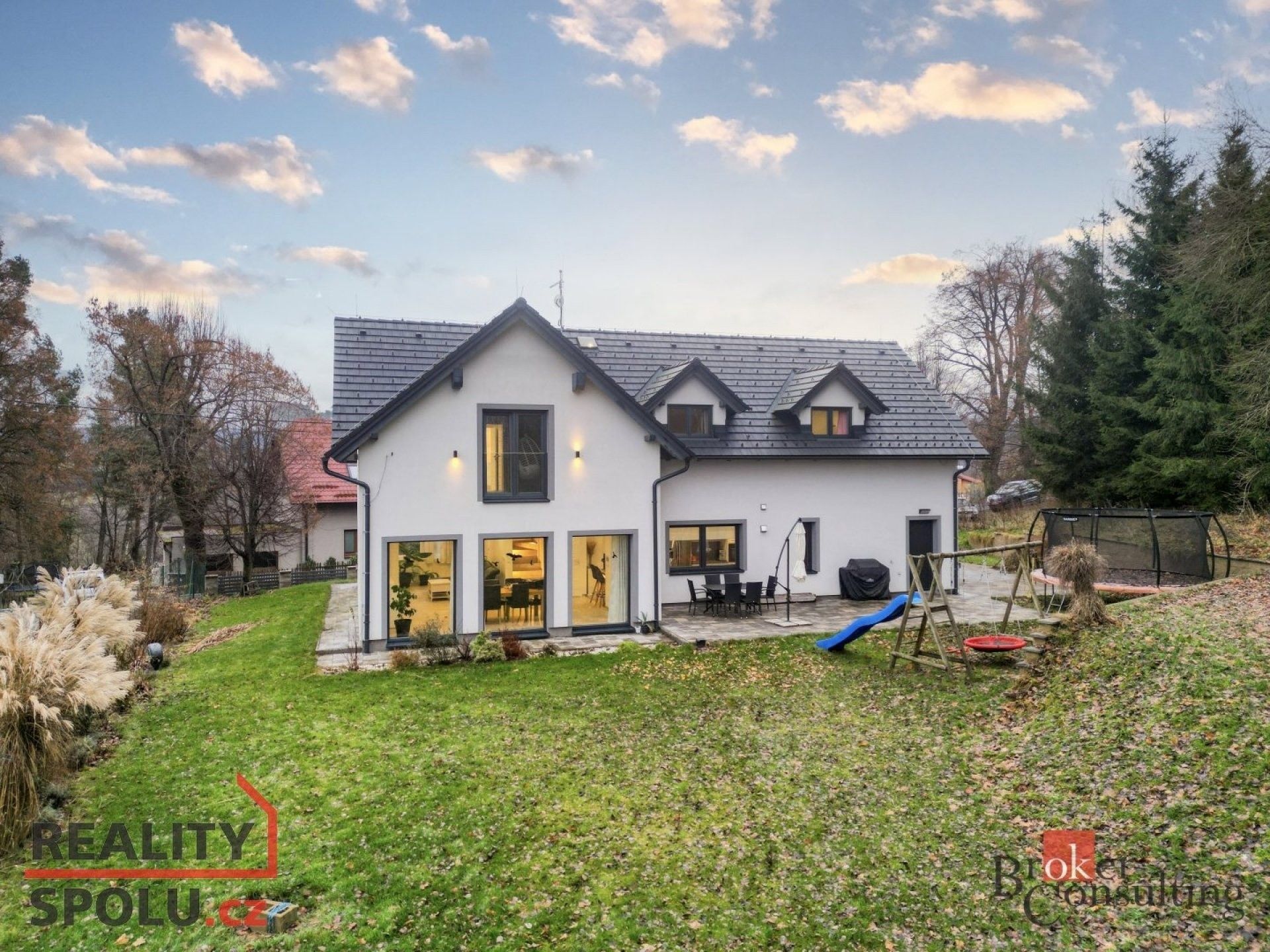 Prodej rodinný dům - Dlouhá, Liberec, 243 m²