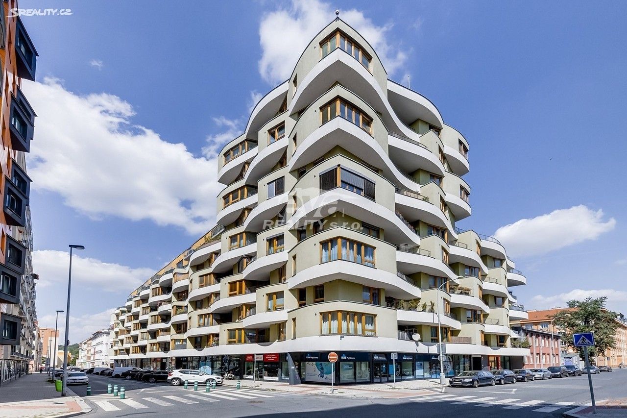 3+kk, Ocelářská, Praha, 98 m²
