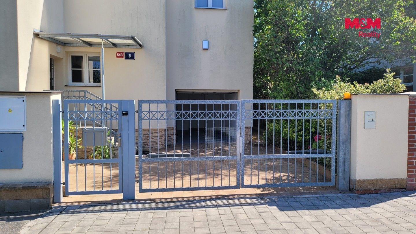 Nemovitost · 16 m² · K Horoměřicům, Praha - 3