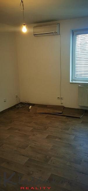 Byt 1+kk · 29 m² · Podlesí V, Zlín - 3
