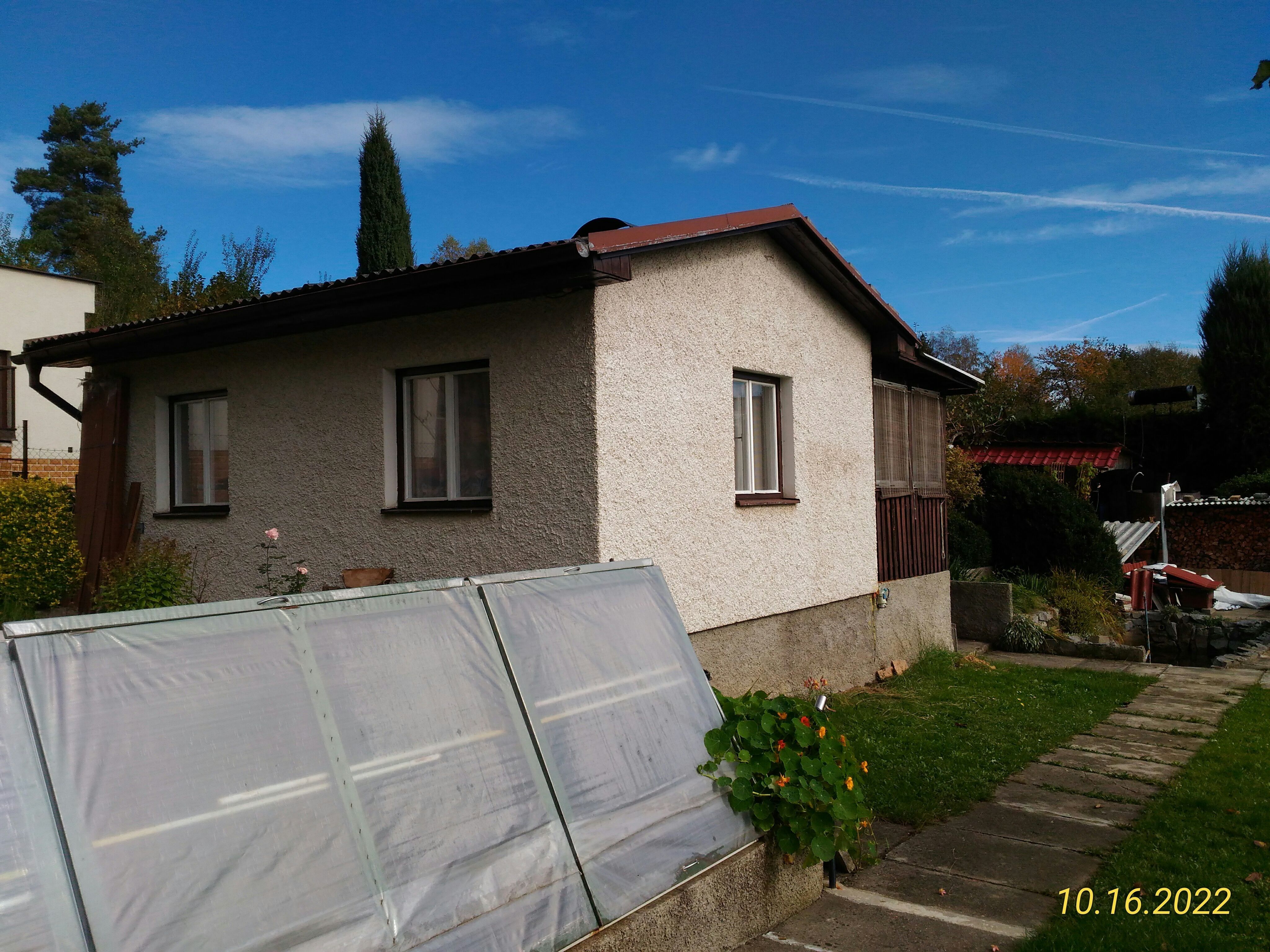 Prodej chata - Trhové Sviny Lesní ev.c.3060, 65 m²