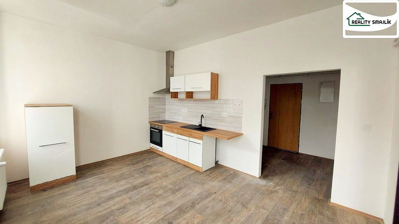 1+1, Cheb, Karlovarský kraj, 45 m²