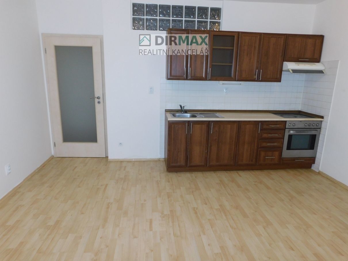 1+1, Malesická 1175, Plzeň Skvrňany, 43 m²
