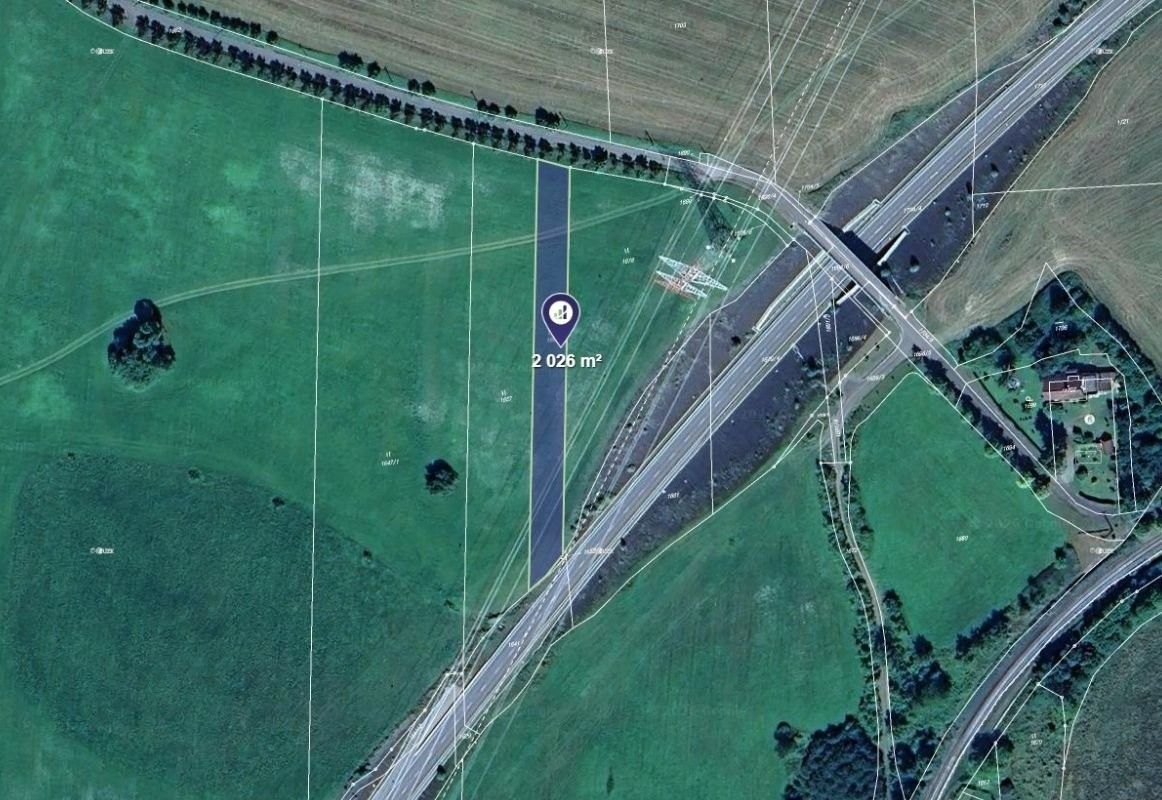 Louka, 2 026 m²