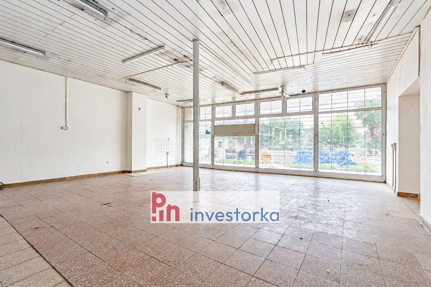 Obchodní prostory · 95 m² · Zelená, Ostrava - 4