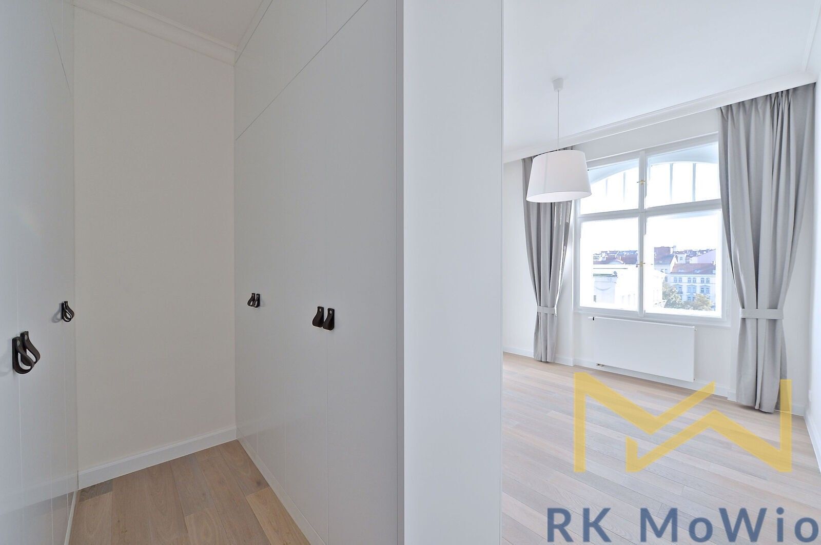 Byt 3+1 · 137 m² · náměstí Jiřího z Poděbrad, Praha - 3