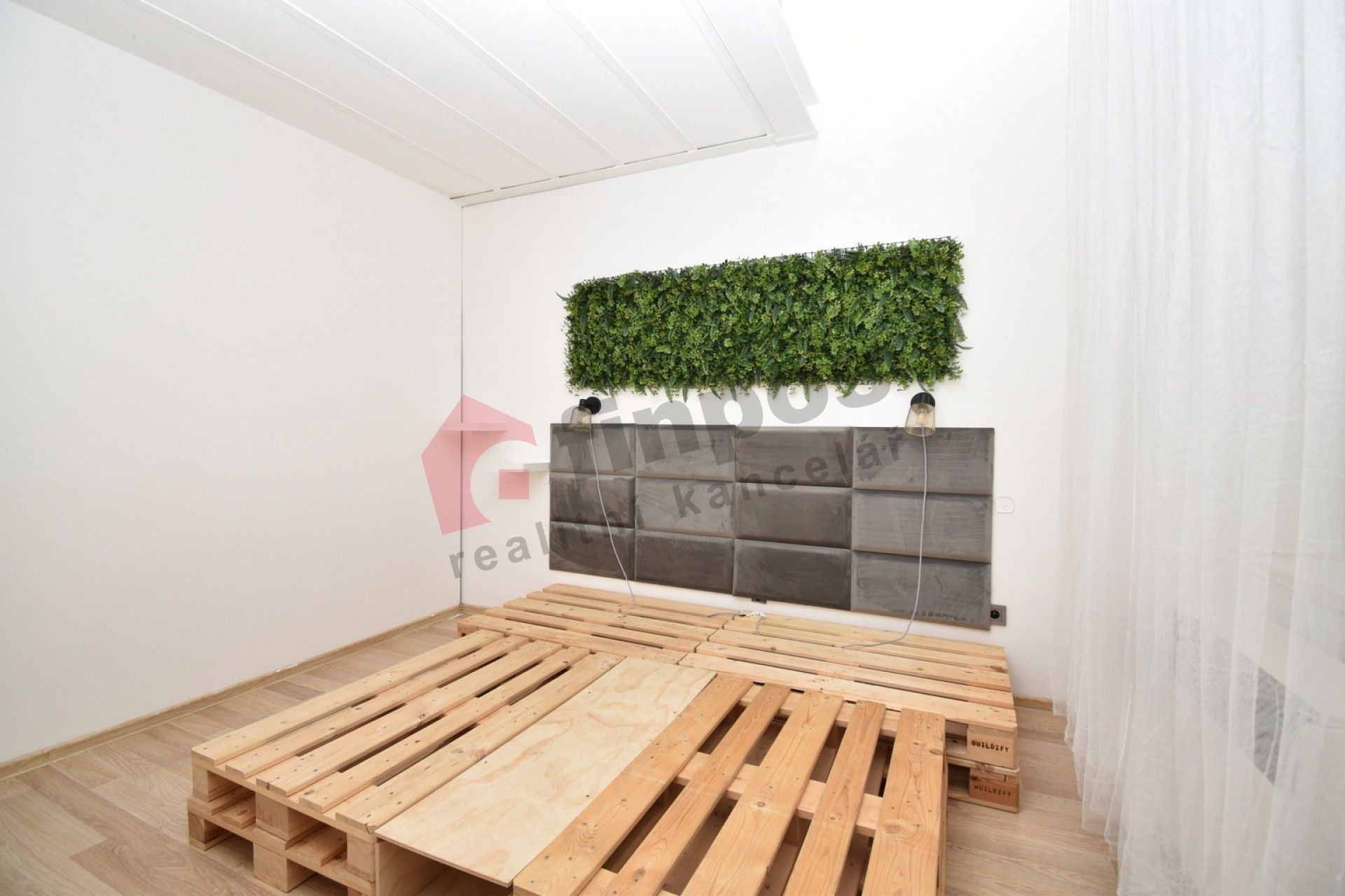 Byt 2+kk · 79 m² · Pernerova 121, Praha Karlín - 3