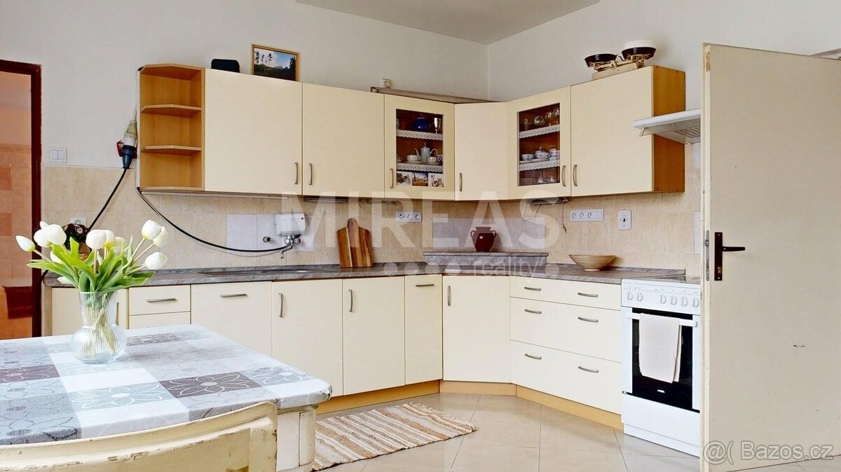 Prodej dům - Bělá pod Bezdězem, 294 21, 140 m²