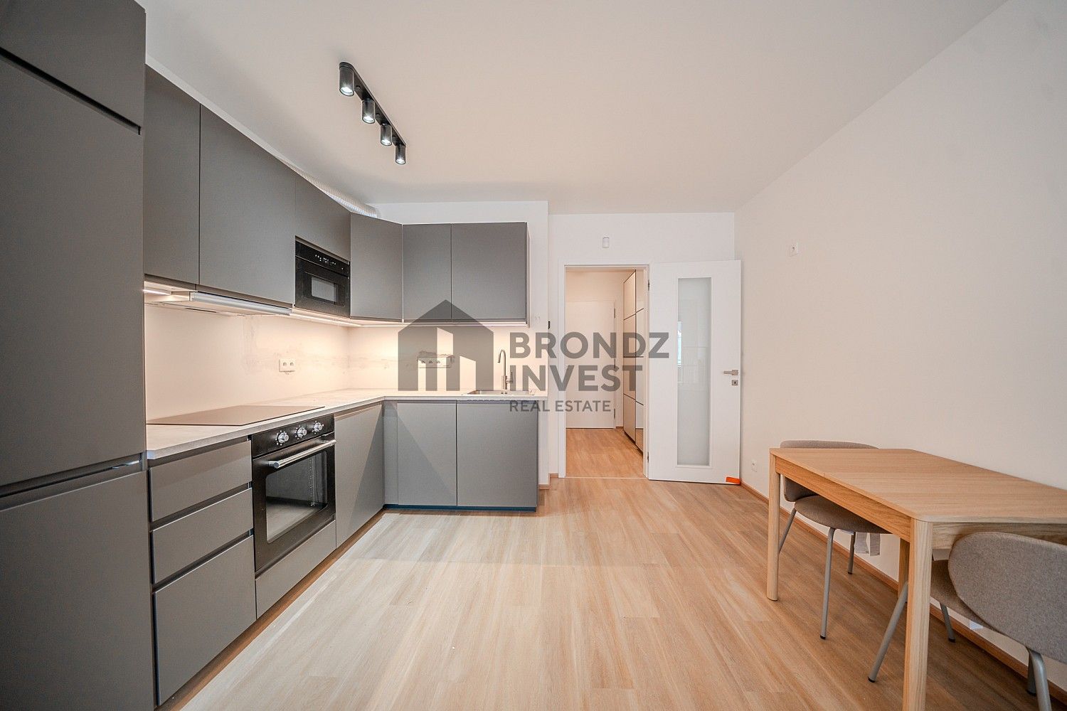 Prodej byt 1+kk - Výstavní, Praha 4, 34 m² - 5