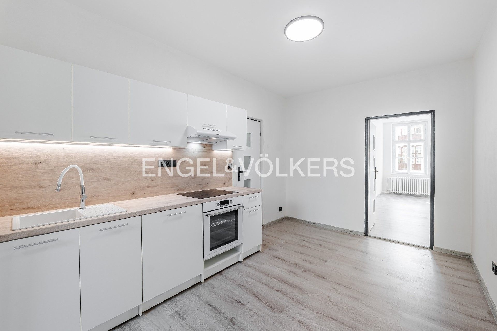 Byt 4+1 · 103 m² · Milady Horákové 533, Praha Holešovice - 3
