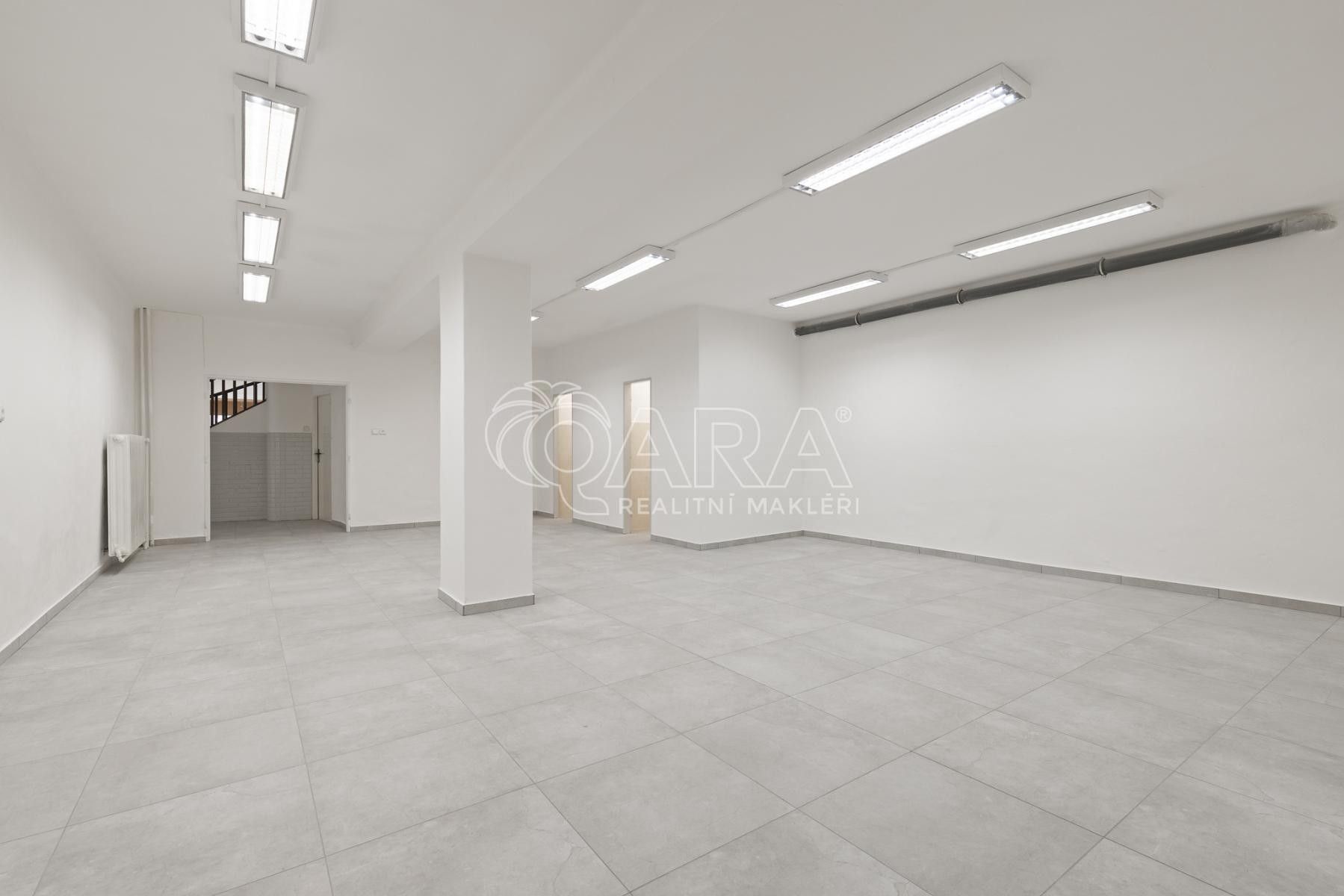 Pronájem obchodní prostory - Masarykovo nám., Nový Jičín, 470 m² - 5