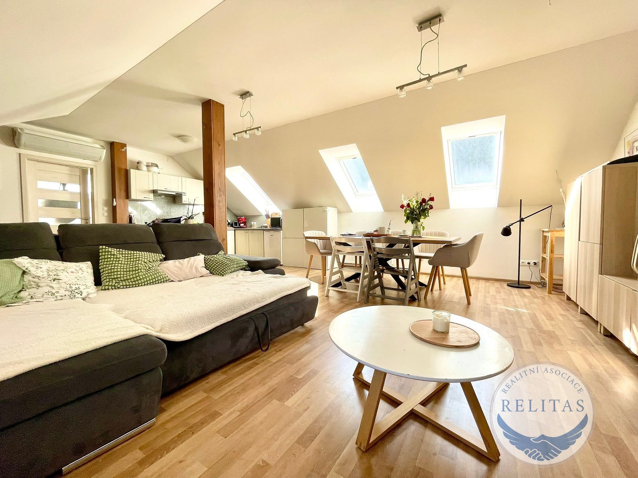 Byt 3+kk · 89 m² · Hlavní, Štěchovice - 4