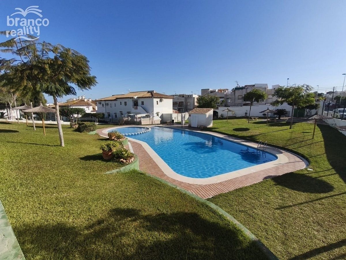 Prodej rodinný dům - Torrevieja, ES, 55 m² - 2