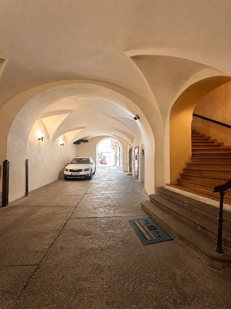 Prodej byt 6+kk a více - Praha - Staré Město, okres Praha 1, Hlavní město Praha, 174 m² - 5