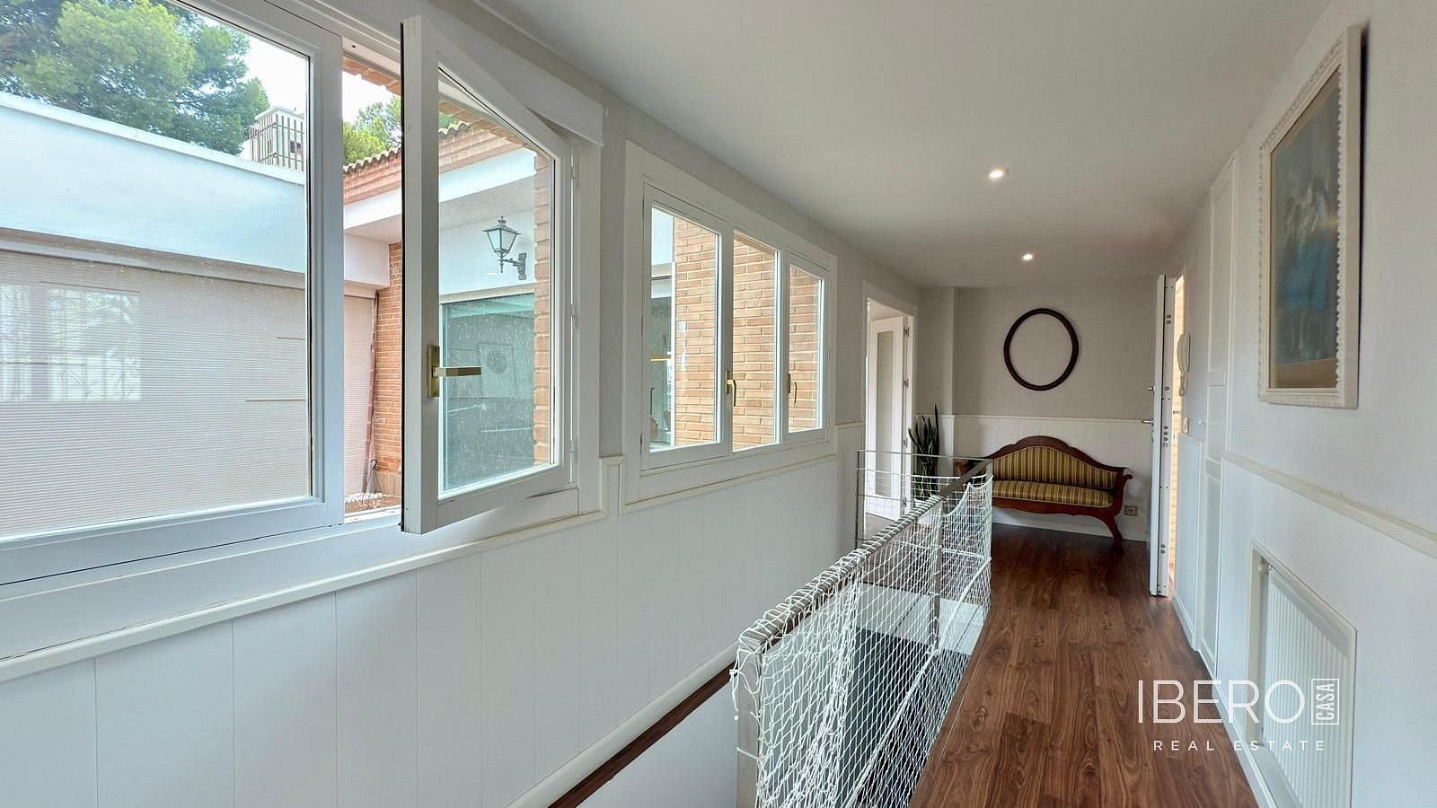 Prodej rodinný dům - La Nucia, ES, 300 m² - 5