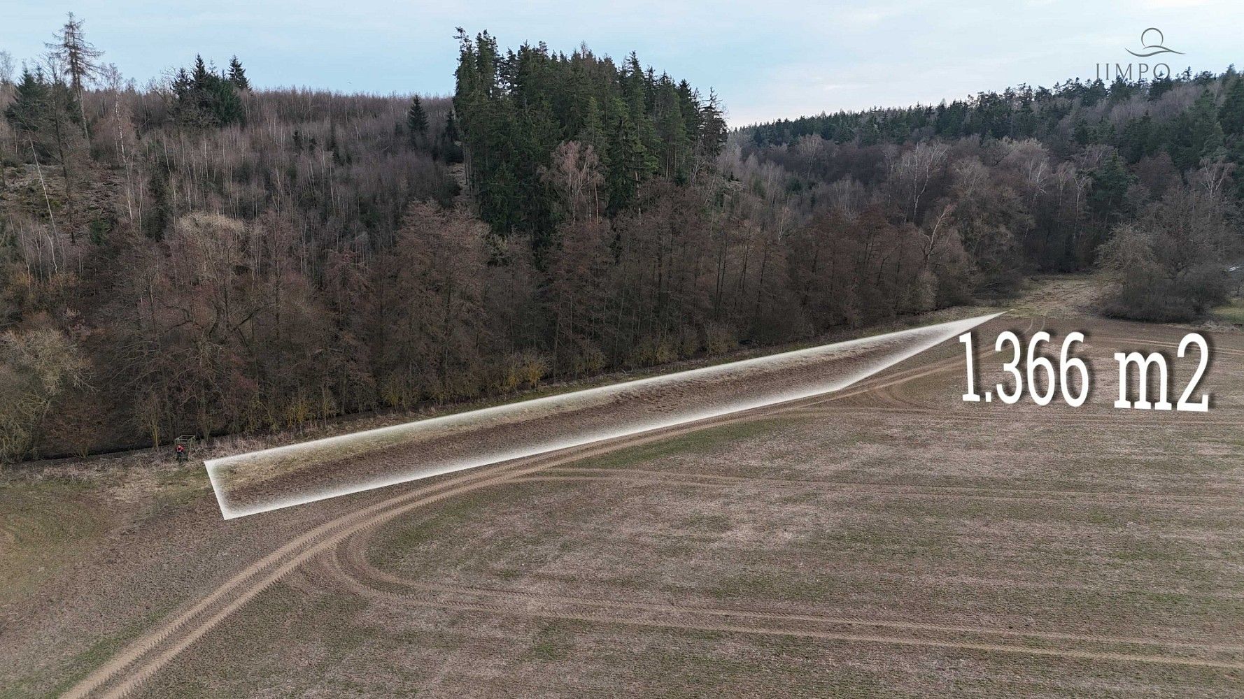 Zemědělský pozemek, 1 366 m²