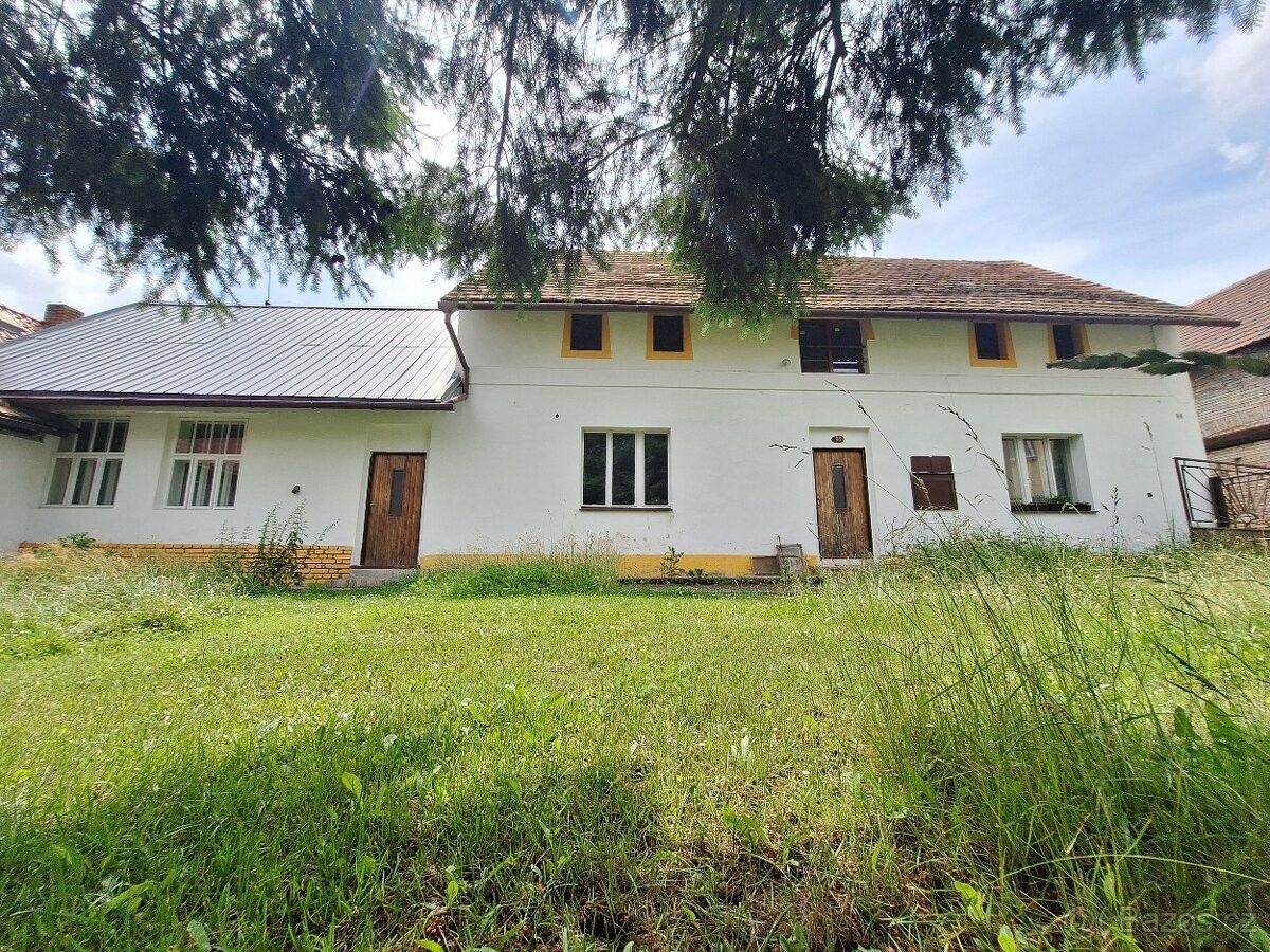 Rodinné domy, Hořesedly, 270 04