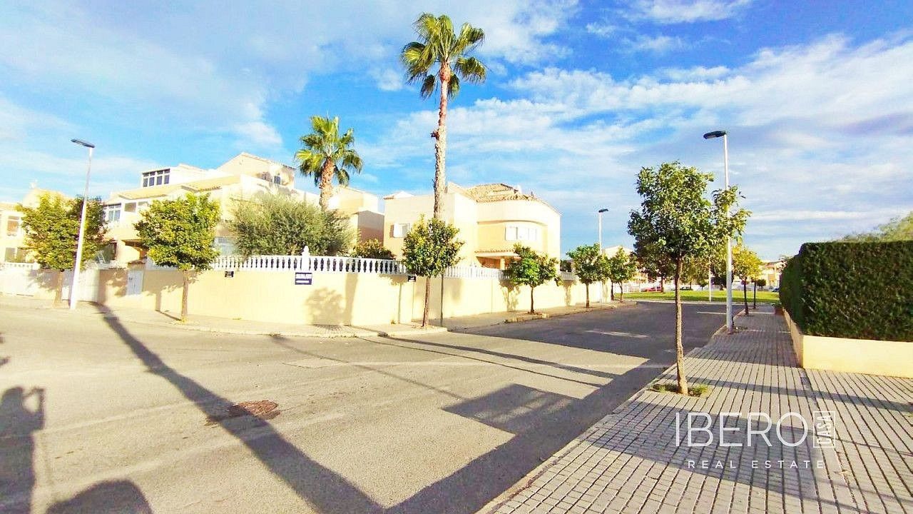 Rodinný dům · 375 m² · La Torreta, ES - 3
