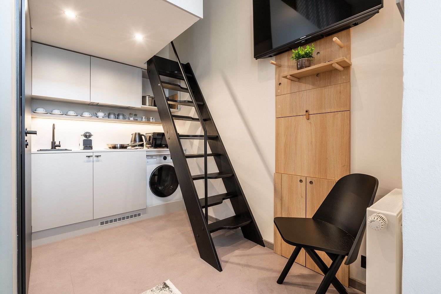 Byt 1+kk · 18 m² · Praha - Karlín, okres Praha 8, Hlavní město Praha - 4