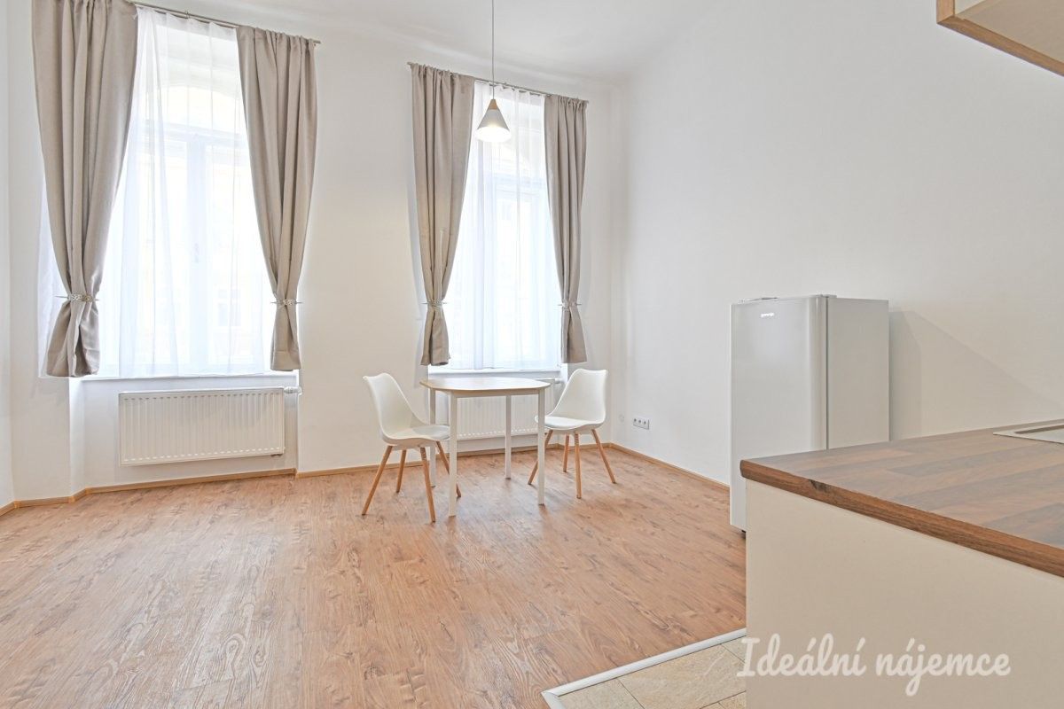 Byt 1+kk · 25 m² · Erbenova, Brno - 3