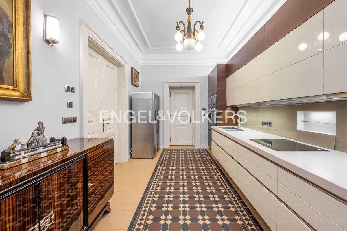 Byt 5+1 · 184 m² · Široká 64, Praha Josefov - 4