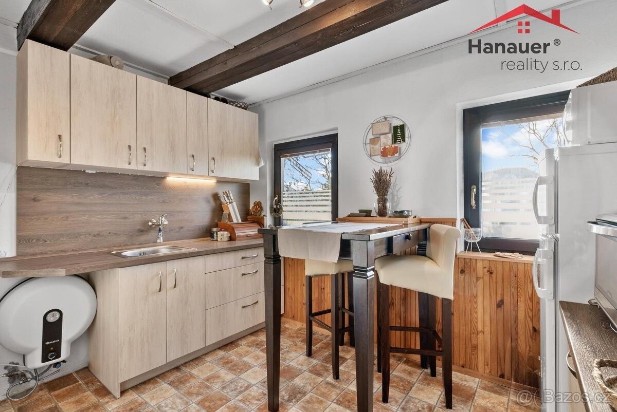 Prodej chata - Dolní Zálezly, 403 01