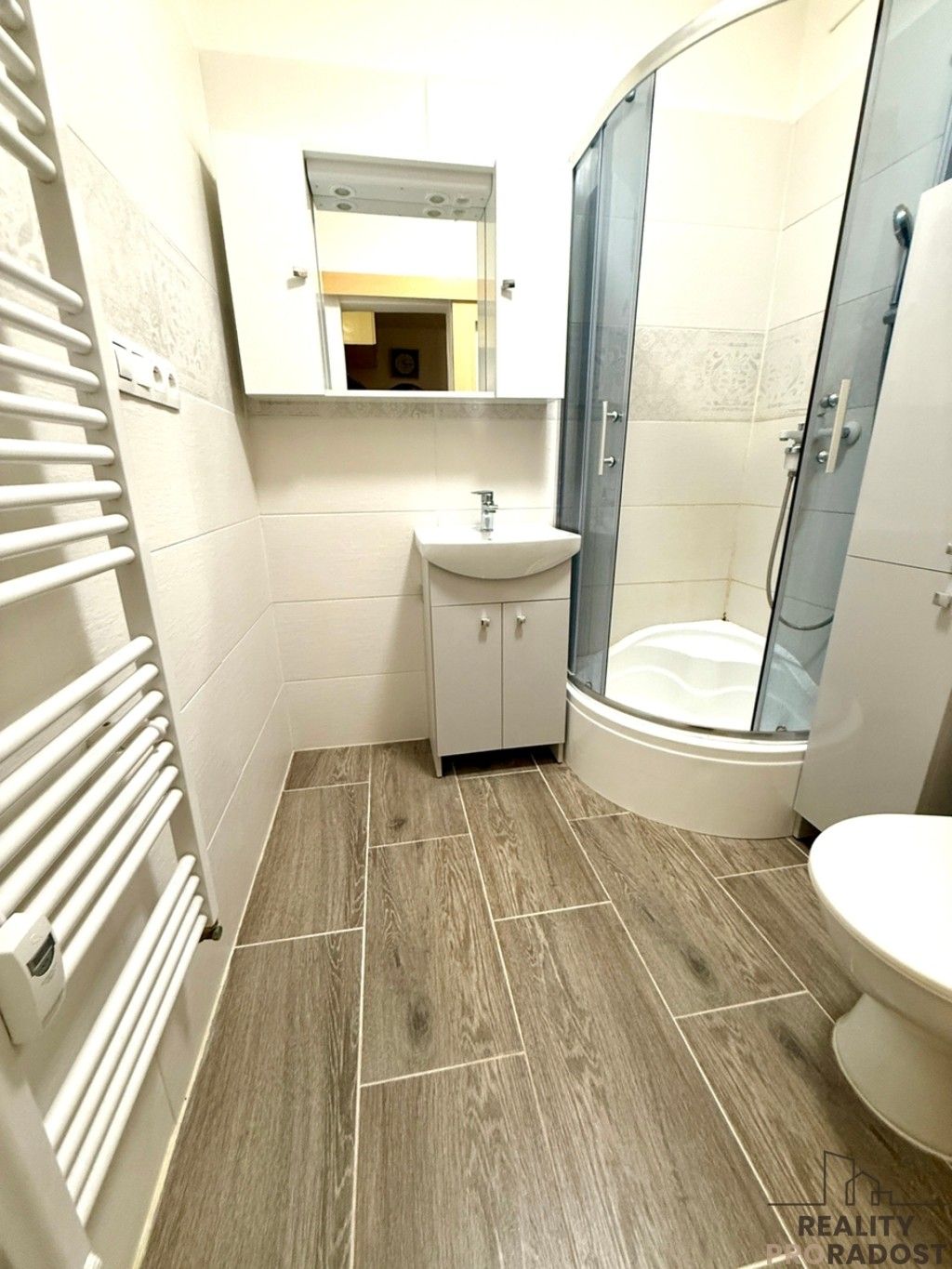 Pronájem byt 2+kk - Příkazy, 43 m²