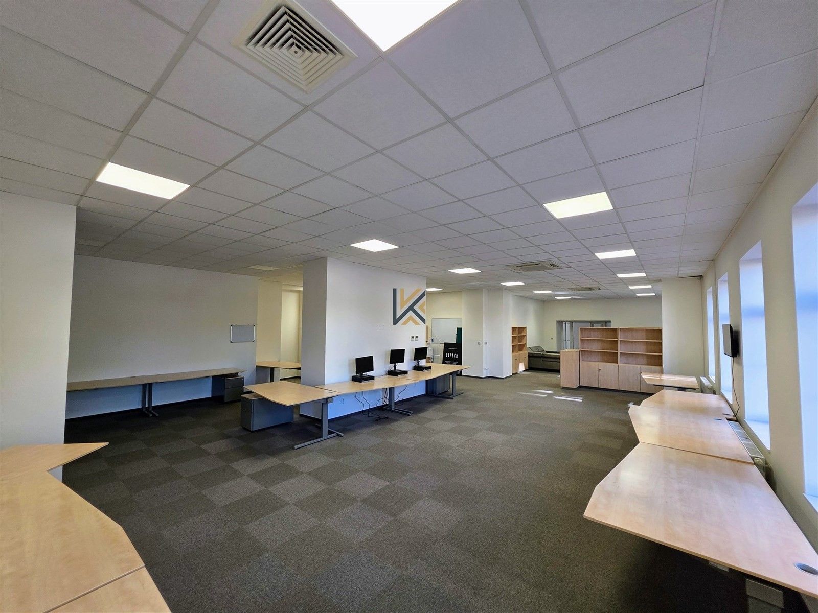 Pronájem obchodní prostory - Nádražní, Praha, 94 m²