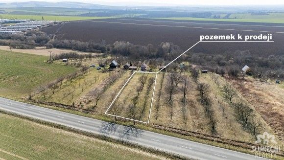 Zahrada · Kunovice, 686 04 - 4