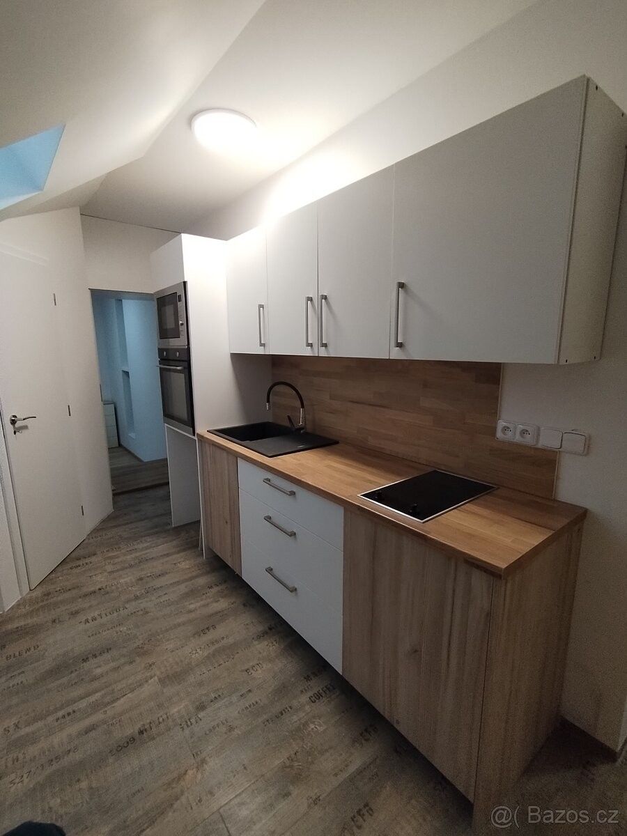 Byty, Těšetice, 783 46