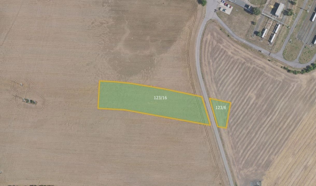 Zemědělské pozemky, Chvatěruby